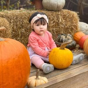 Meet your Posher, Claudia